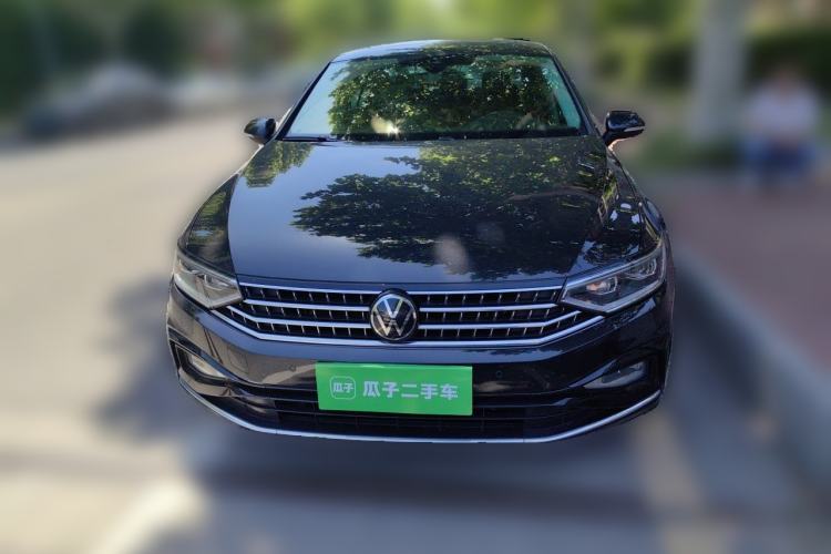 Used Volkswagen Magotan 2023 2 Million Units Commemorative Edition 330TSI DSG Luxury Version Front