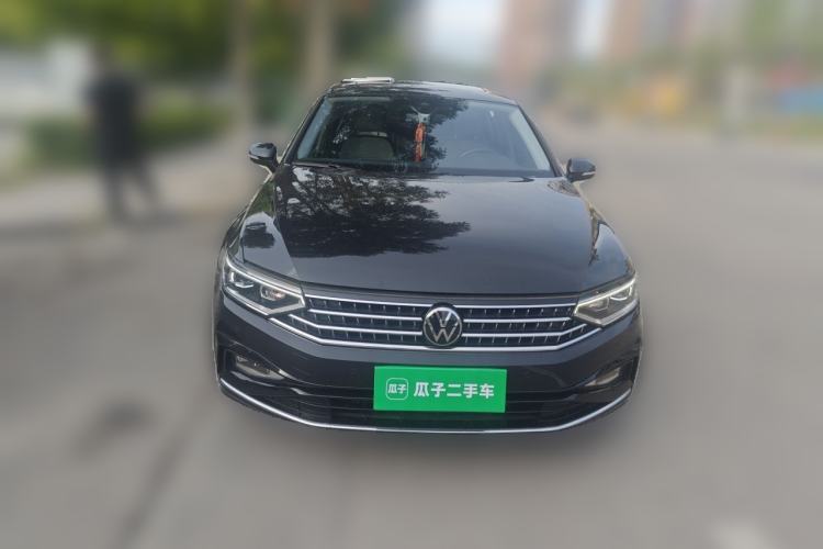 Used Volkswagen Magotan 2023 2 Million Units Commemorative Edition 330TSI DSG Luxury Version Front