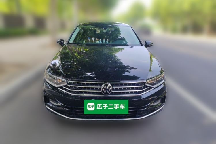 Used Volkswagen Magotan 2023 2 Million Units Commemorative Edition 330TSI DSG Luxury Version Front