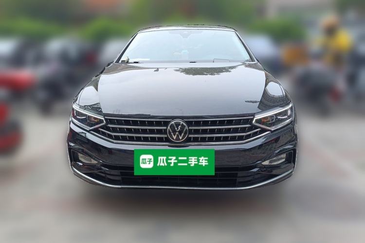 Used Volkswagen Magotan 2023 2 Million Units Commemorative Edition 330TSI DSG Luxury Version Front