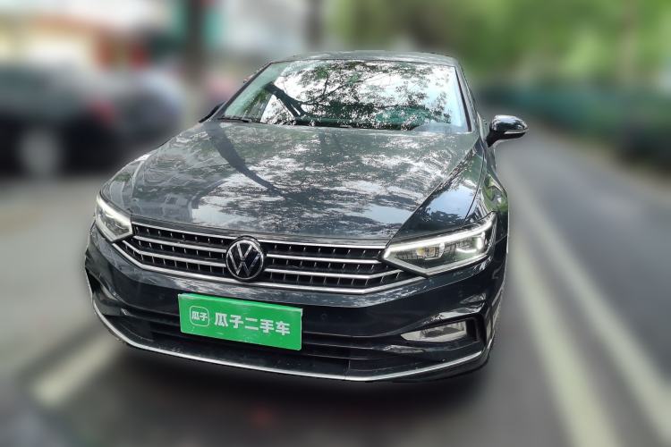 Used Volkswagen Magotan 2023 2 Million Units Limited Edition 330TSI DSG Leading Version Front