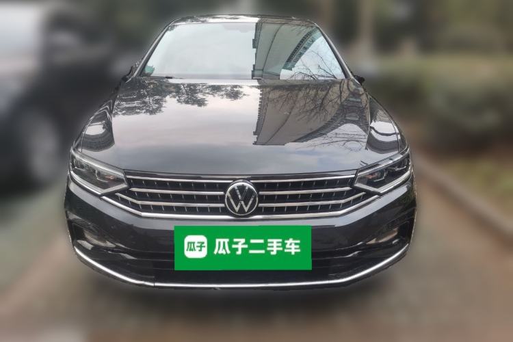Used Volkswagen Magotan 2023 2 Million Units Limited Edition 280TSI DSG Leading Version Front