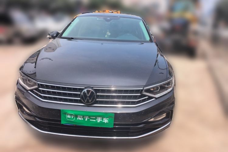 Used Volkswagen Magotan 2023 2 Million Units Commemorative Edition 330TSI DSG Luxury Version Front