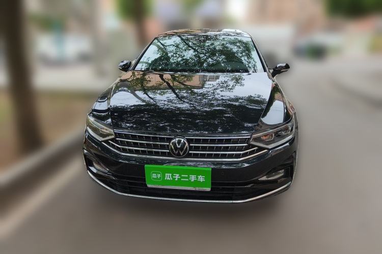 Used Volkswagen Magotan 2023 2 Million Units Commemorative Edition 330TSI DSG Luxury Version Front
