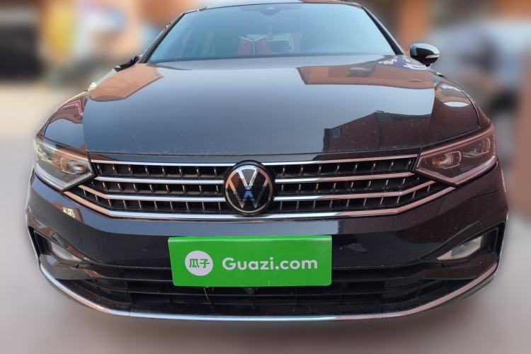 Used Volkswagen Magotan 2023 2 Million Units Commemorative Edition 330TSI DSG Luxury Version Front