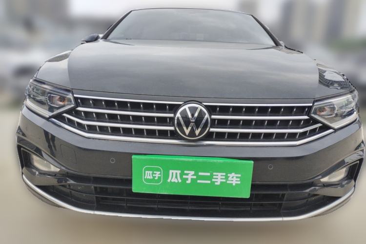 Used Volkswagen Magotan 2023 2 Million Units Commemorative Edition 330TSI DSG Luxury Version Front