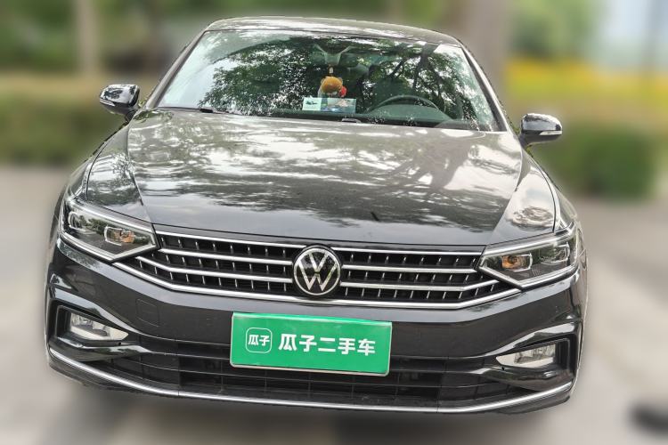 Used Volkswagen Magotan 2023 2 Million Units Commemorative Edition 330TSI DSG Luxury Version Front