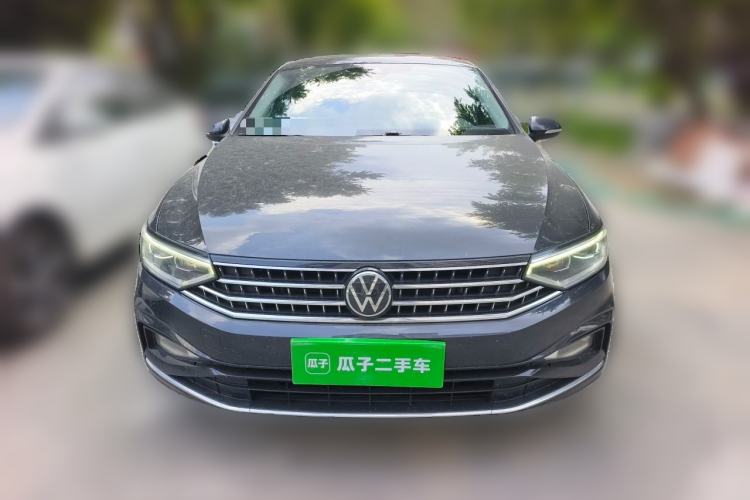 Used Volkswagen Magotan 2023 2 Million Units Commemorative Edition 330TSI DSG Luxury Version Front