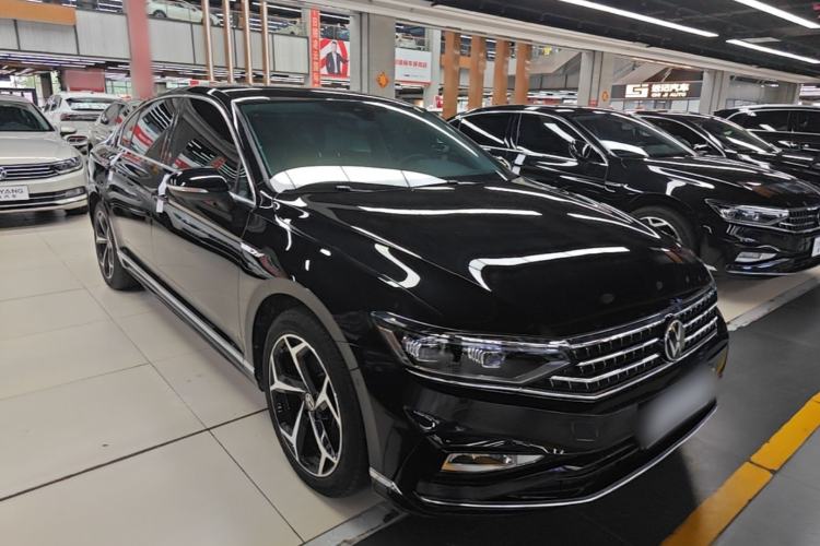 Used Volkswagen Magotan 2023 2 Million Units Limited-Edition 380TSI DSG Flagship Version Front Right 45 Deg