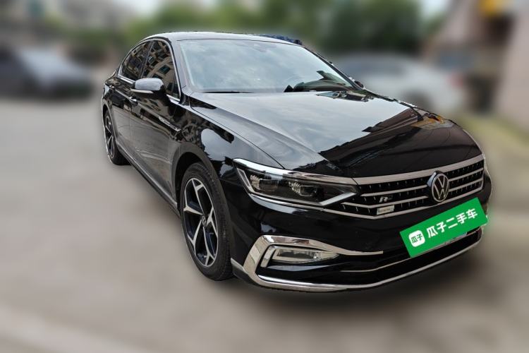 Used Volkswagen Magotan 2023 2 Million Units Limited-Edition 380TSI DSG Flagship Version Front Right 45 Deg