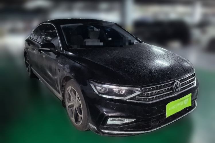 Used Volkswagen Magotan 2023 2 Million Units Commemorative Edition 330TSI DSG Luxury Version Front Right 45 Deg