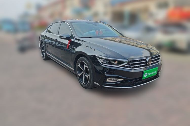 Used Volkswagen Magotan 2023 2 Million Units Commemorative Edition 330TSI DSG Luxury Version Front Right 45 Deg
