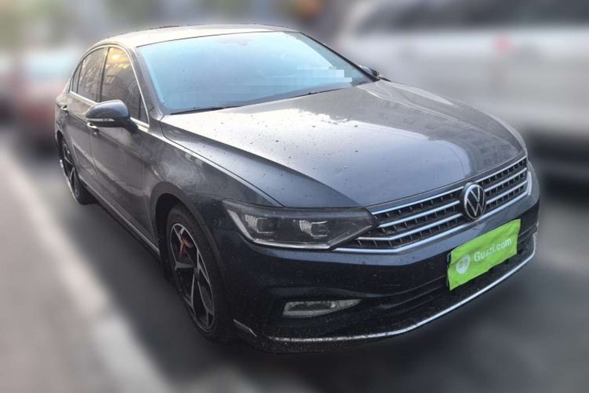 Used Volkswagen Magotan 2023 2 Million Units Limited Edition 330TSI DSG Leading Version Front Right 45 Deg