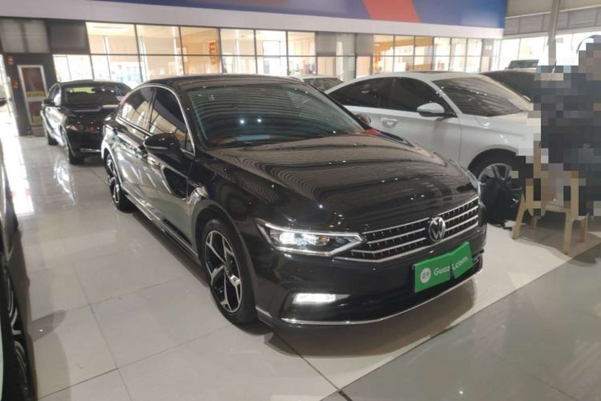 Used Volkswagen Magotan 2023 2 Million Units Commemorative Edition 330TSI DSG Luxury Version Front Right 45 Deg