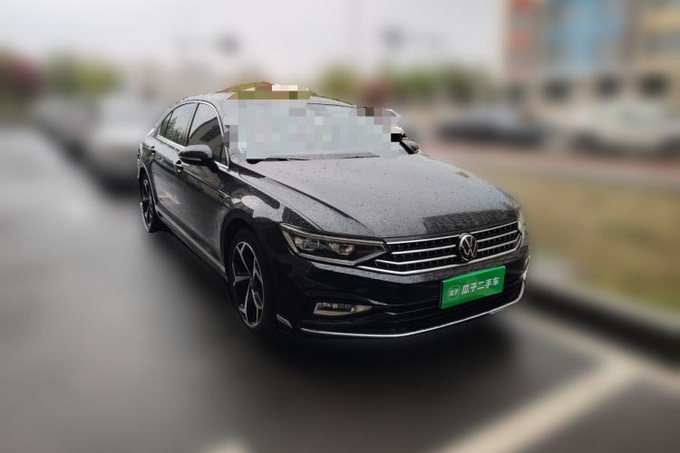 Used Volkswagen Magotan 2023 2 Million Units Commemorative Edition 330TSI DSG Luxury Version Front Right 45 Deg