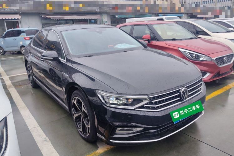 Used Volkswagen Magotan 2023 2 Million Units Commemorative Edition 330TSI DSG Luxury Version Front Right 45 Deg