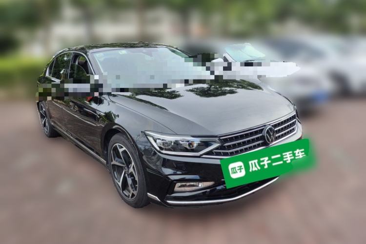 Used Volkswagen Magotan 2023 2 Million Units Commemorative Edition 330TSI DSG Luxury Version Front Right 45 Deg