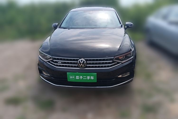 Used Volkswagen Magotan 2023 2 Million Units Commemorative Edition 330TSI DSG Luxury Version Front