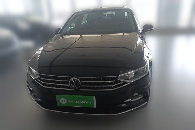 Used Volkswagen Magotan 2023 2 Million Units Limited Edition 330TSI DSG Leading Version Front
