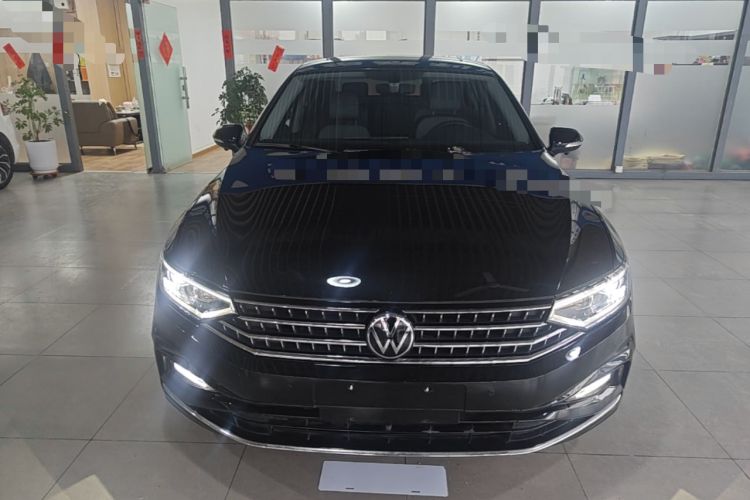 Used Volkswagen Magotan 2023 2 Million Units Limited Edition 280TSI DSG Leading Version Front