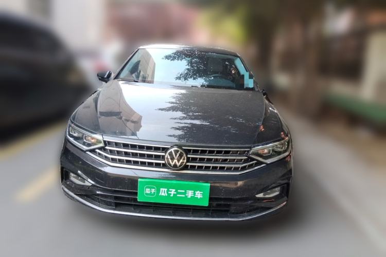 Used Volkswagen Magotan 2023 2 Million Units Commemorative Edition 330TSI DSG Luxury Version Front