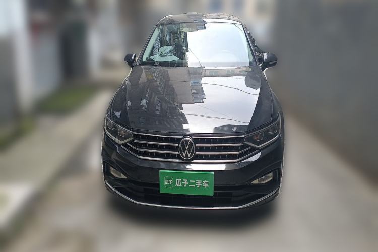 Used Volkswagen Magotan 2023 2 Million Units Limited Edition 280TSI DSG Leading Version Front