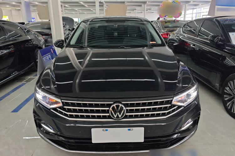 Used Volkswagen Magotan 2023 2 Million Units Limited Edition 330TSI DSG Leading Version Front