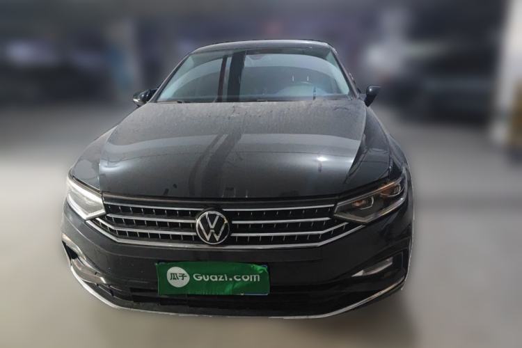 Used Volkswagen Magotan 2023 2 Million Units Commemorative Edition 330TSI DSG Luxury Version Front