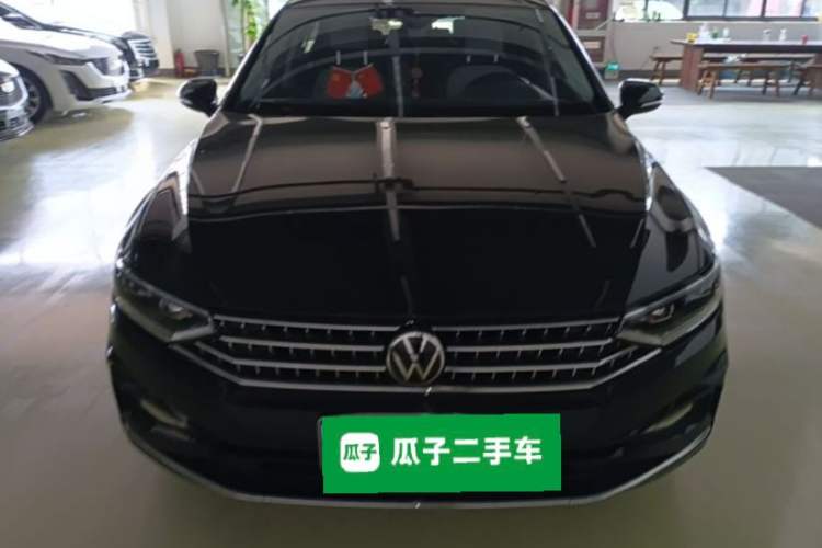 Used Volkswagen Magotan 2023 2 Million Units Commemorative Edition 330TSI DSG Luxury Version Front