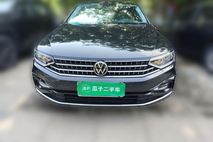 Used Volkswagen Magotan 2023 2 Million Units Limited Edition 330TSI DSG Leading Version Front