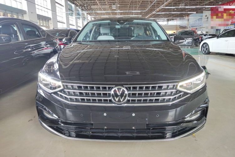 Used Volkswagen Magotan 2023 2 Million Units Commemorative Edition 330TSI DSG Luxury Version Front