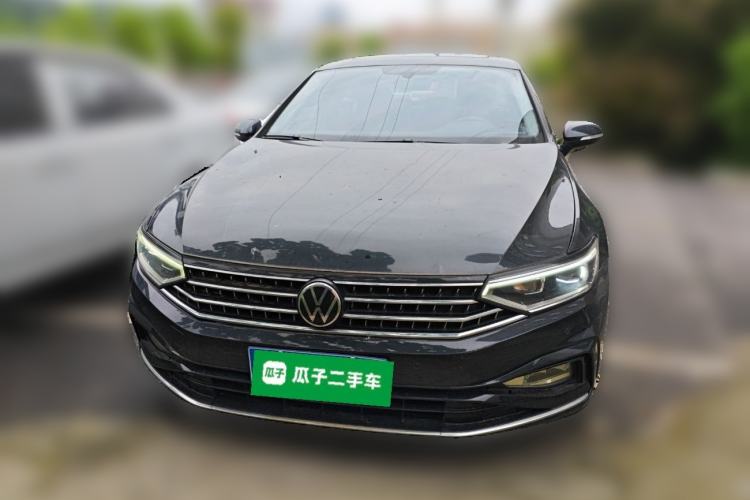 Used Volkswagen Magotan 2023 2 Million Units Limited Edition 330TSI DSG Leading Version Front