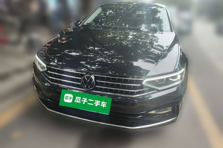 Used Volkswagen Magotan 2023 2 Million Units Commemorative Edition 330TSI DSG Luxury Version Front