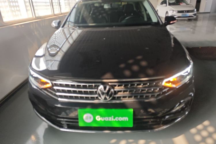 Used Volkswagen Magotan 2023 2 Million Units Limited-Edition 280TSI DSG Comfort Version Front