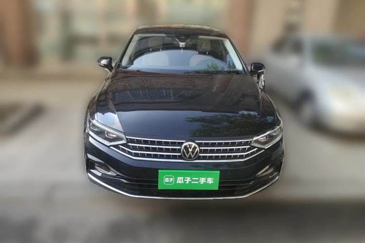Used Volkswagen Magotan 2023 2 Million Units Commemorative Edition 330TSI DSG Luxury Version Front