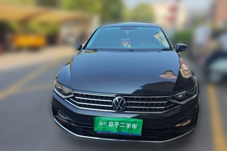 Used Volkswagen Magotan 2023 2 Million Units Limited Edition 330TSI DSG Leading Version Front