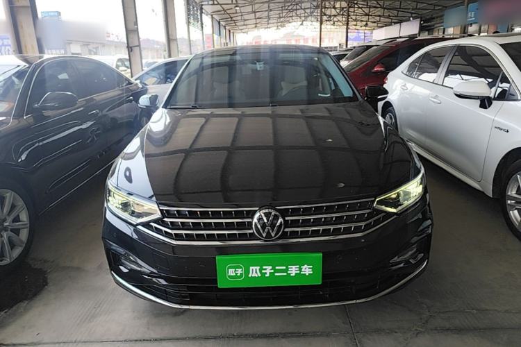 Used Volkswagen Magotan 2023 2 Million Units Limited Edition 330TSI DSG Leading Version Front