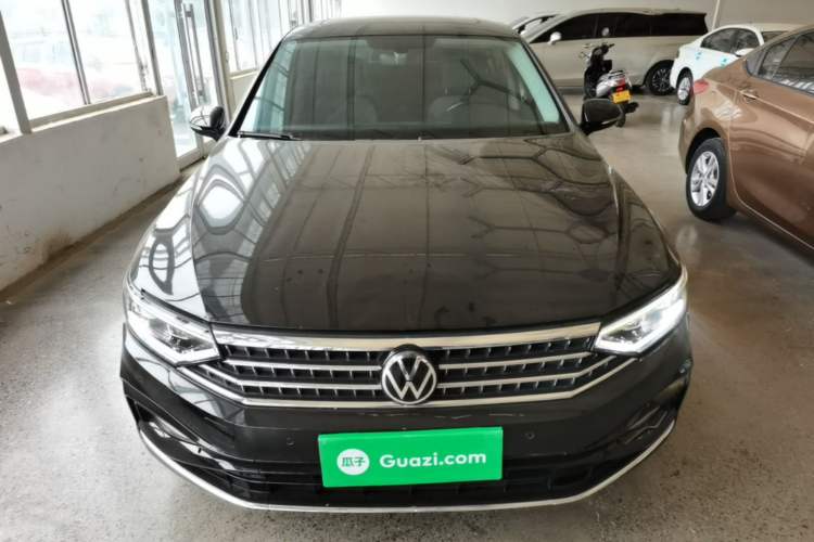 Used Volkswagen Magotan 2023 2 Million Units Limited Edition 330TSI DSG Leading Version Front