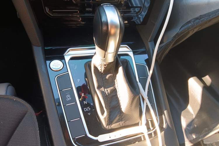 Used Volkswagen Magotan 2023 2 Million Units Limited Edition 330TSI DSG Leading Version Gear Lever