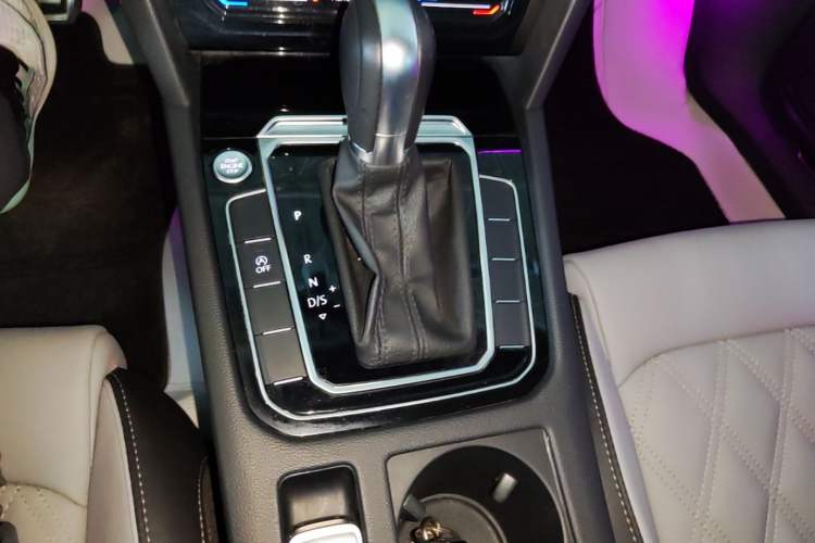 Used Volkswagen Magotan 2023 2 Million Units Limited Edition 280TSI DSG Leading Version Gear Lever