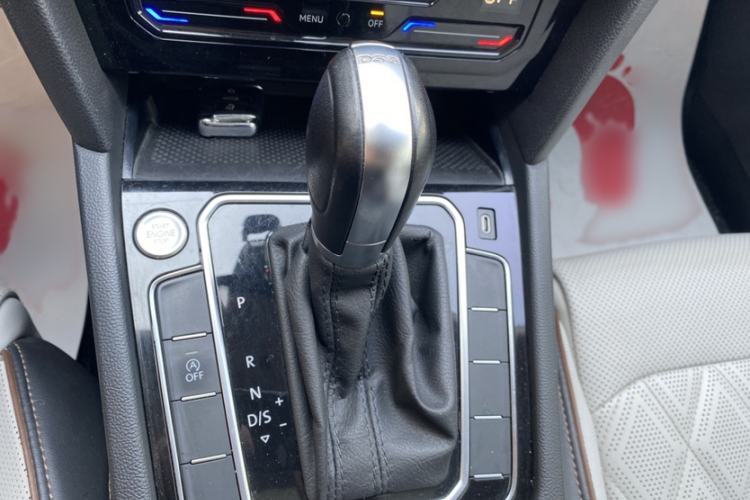 Used Volkswagen Magotan 2023 2 Million Units Limited Edition 330TSI DSG Leading Version Gear Lever