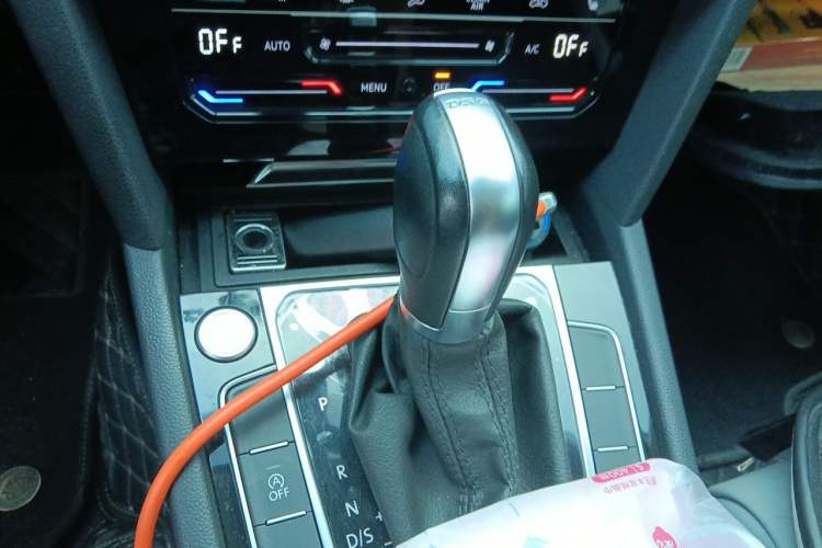 Used Volkswagen Magotan 2023 2 Million Units Limited Edition 330TSI DSG Leading Version Gear Lever