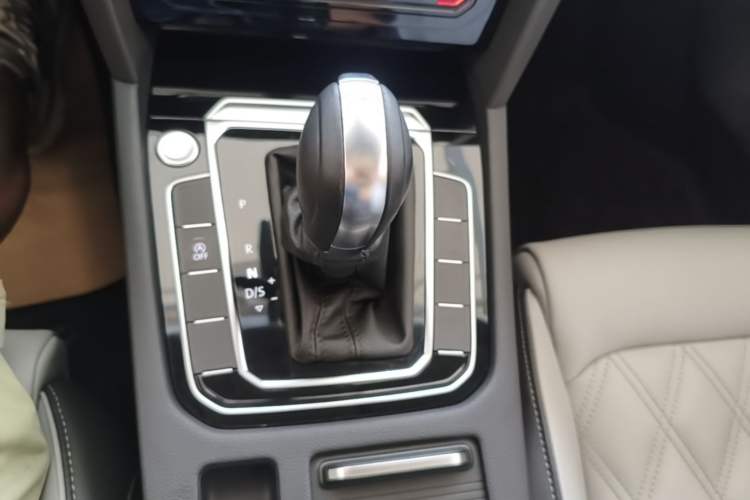 Used Volkswagen Magotan 2023 2 Million Units Limited Edition 330TSI DSG Leading Version Gear Lever
