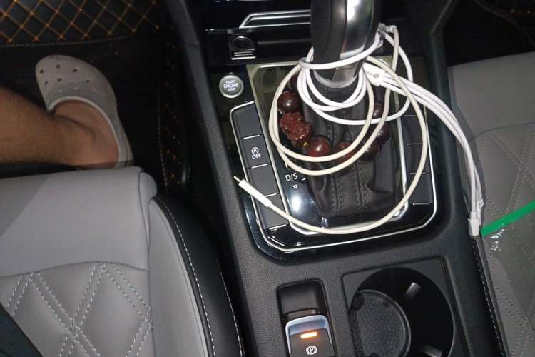 Used Volkswagen Magotan 2023 2 Million Units Limited Edition 330TSI DSG Leading Version Gear Lever