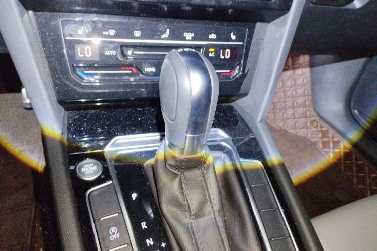 Used Volkswagen Magotan 2023 2 Million Units Limited Edition 280TSI DSG Leading Version Gear Lever