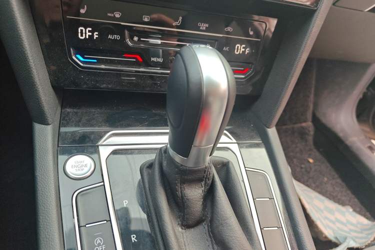 Used Volkswagen Magotan 2023 2 Million Units Limited Edition 280TSI DSG Leading Version Gear Lever