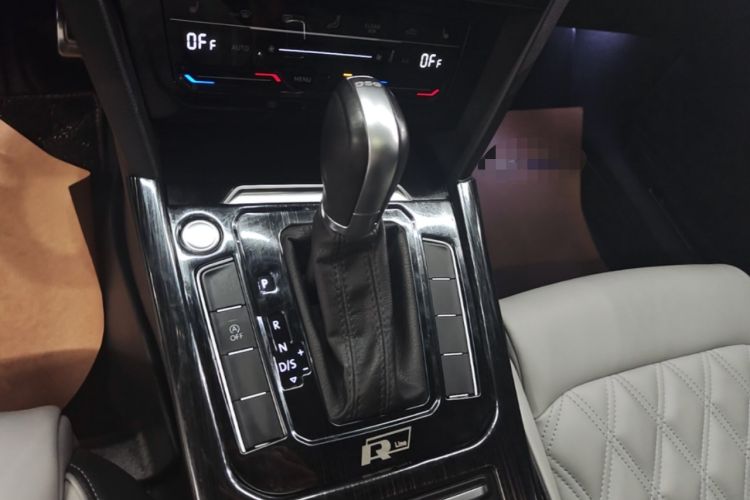 Used Volkswagen Magotan 2023 2 Million Units Limited Edition 330TSI DSG Leading Version Gear Lever