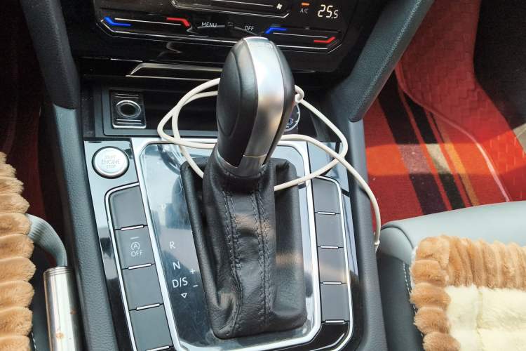 Used Volkswagen Magotan 2023 2 Million Units Limited Edition 330TSI DSG Leading Version Gear Lever