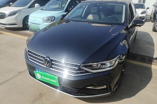 Used Volkswagen Magotan 2023 2 Million Units Limited Edition 330TSI DSG Leading Version