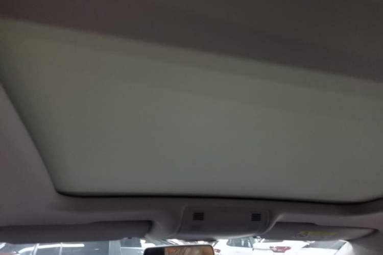 Used Volkswagen Magotan 2023 2 Million Units Limited-Edition 280TSI DSG Comfort Version Headliner